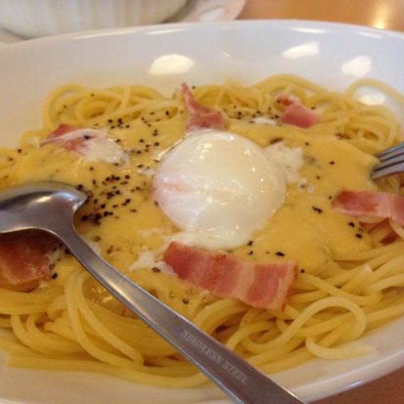 BALI風カルボナーラ スパゲッティー(トリップ)