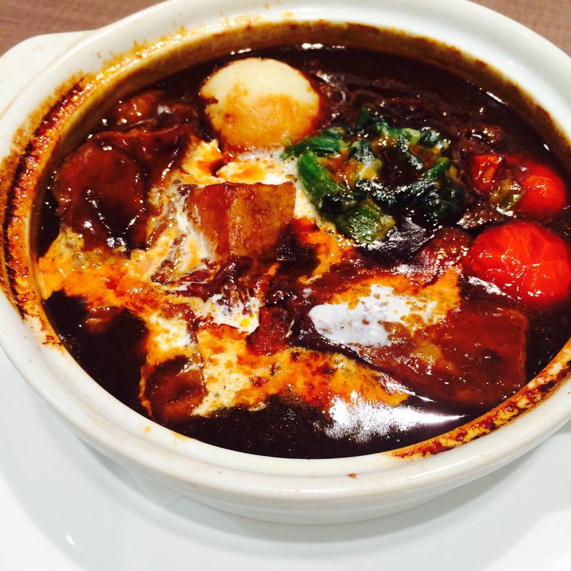 コトコト煮込んだ自慢のビーフシチュー(フォルクス 新橋店)