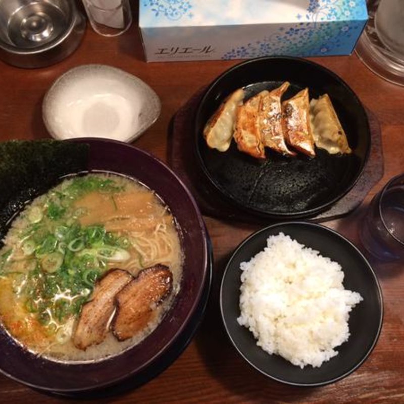 炙りとろ肉ラーメン(秀ちゃんラーメン)