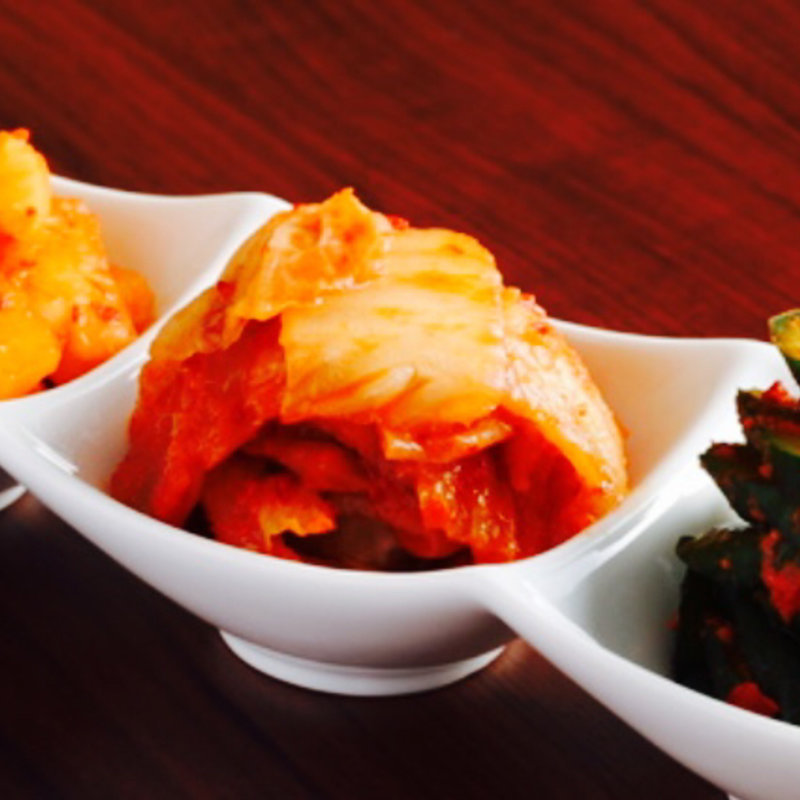 キムチ盛り合わせ(焼肉ダイニング 甲 （キノエ）)