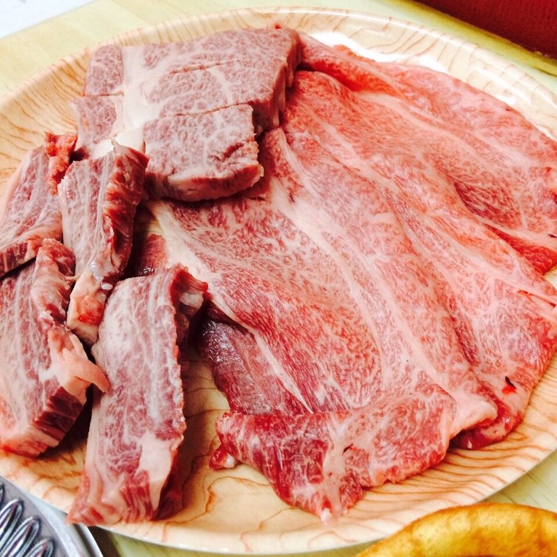 お肉盛り合わせ(浅間農場 勝手に焼肉 鶴橋店 )