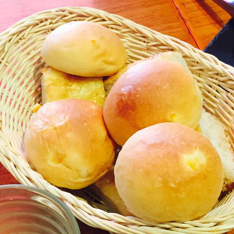 パン(アメリ （Amelie）)