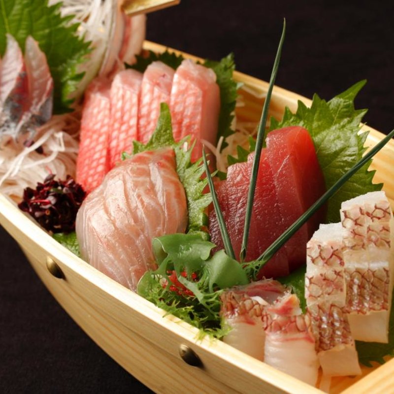 鮮魚のお造り(恵比寿 城ヶ崎 おかもと)