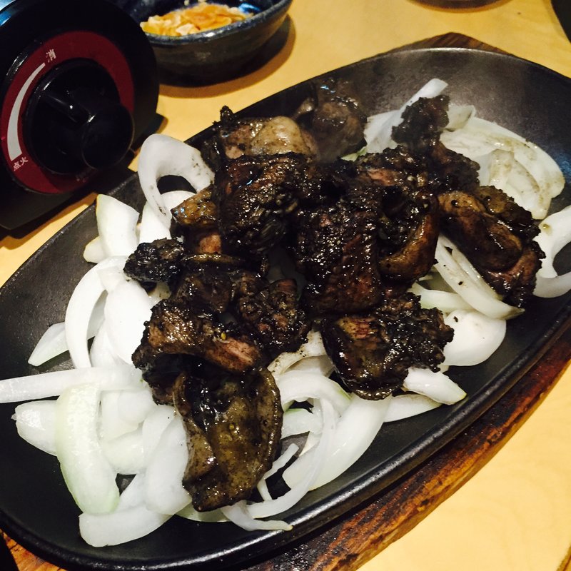 鳥の炭火焼き(闘鶏 福島店)