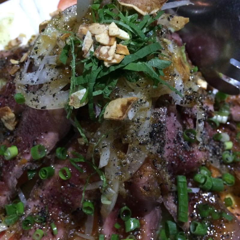 牛たたきサラダ(ひょうきん 新浦安店 )