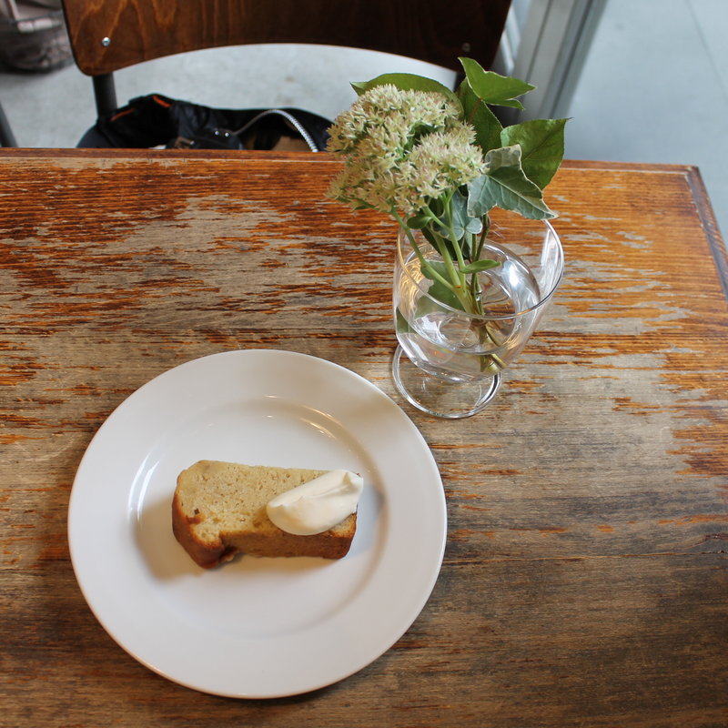 バナナケーキ(エルマーズグリーンカフェ)