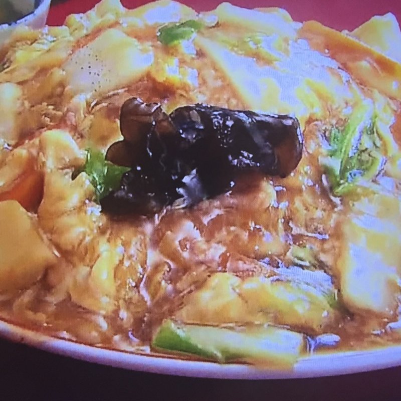 中華丼（大）(駅前飯店)