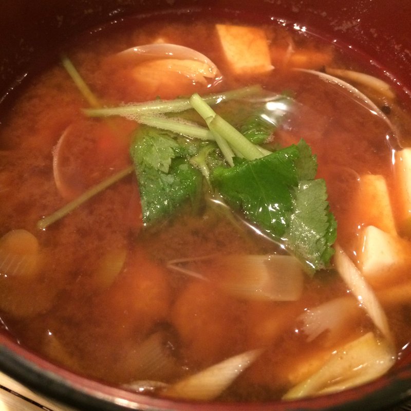 赤出汁(菜々海 池田駅)