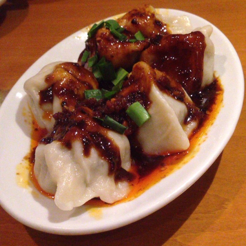 坦々辣餃子(紅虎餃子房 有楽町店 （ベニトラギョウザボウ）)