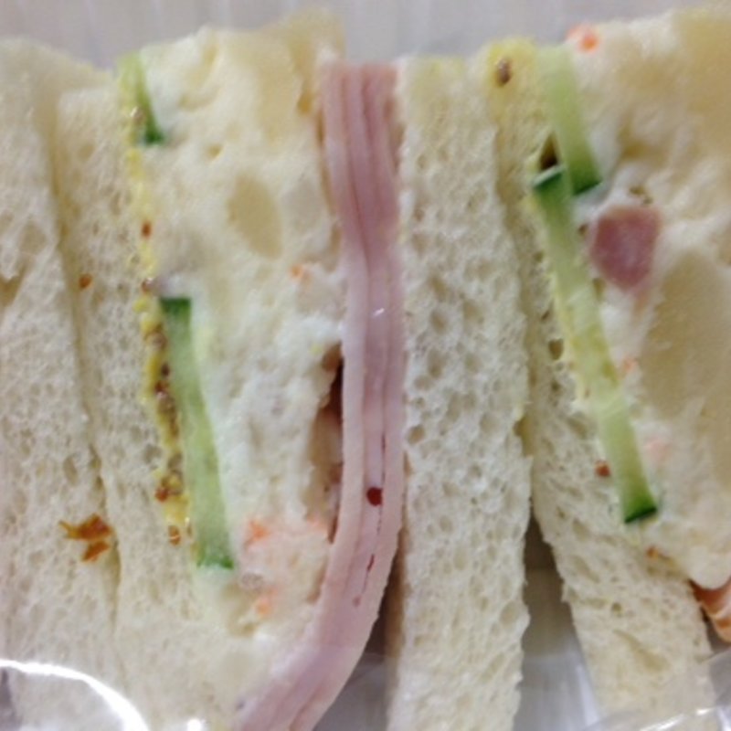 サラダサンド(レッケルバルト)