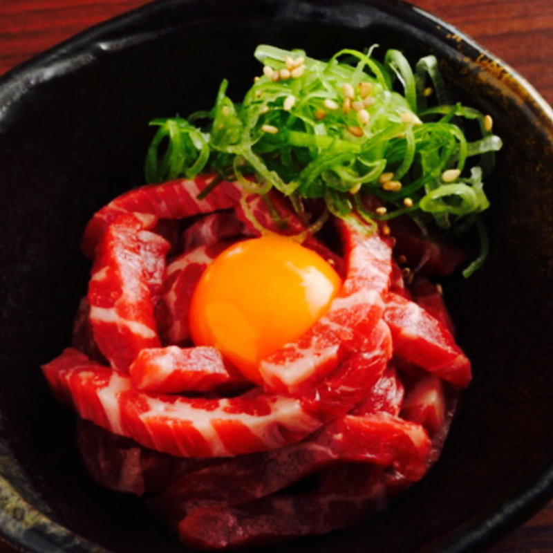 塩ユッケ(焼肉ダイニング 甲 （キノエ）)