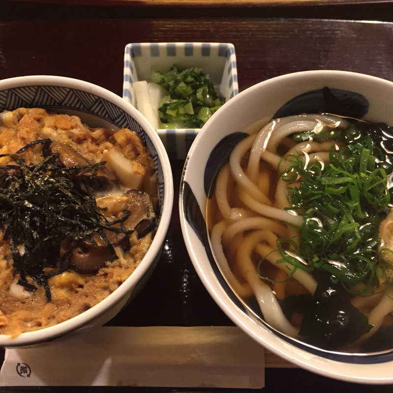 他人丼(にし家 本店 （にしや）)