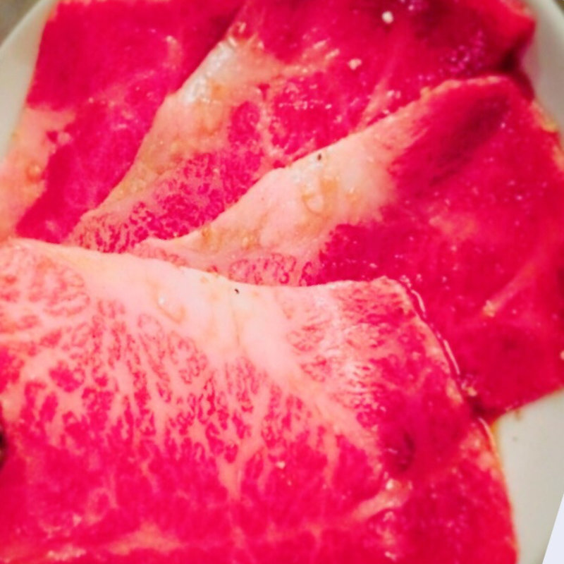 ともさんかく(ビーフキッチン 中目黒本店)