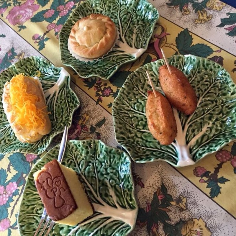 食文化比較プレート(カステラ ド パウロ （Castella do Paulo）)