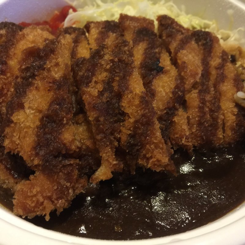 ロースカツカレー エコノミークラス(ゴーゴーカレー 新宿総本店 )