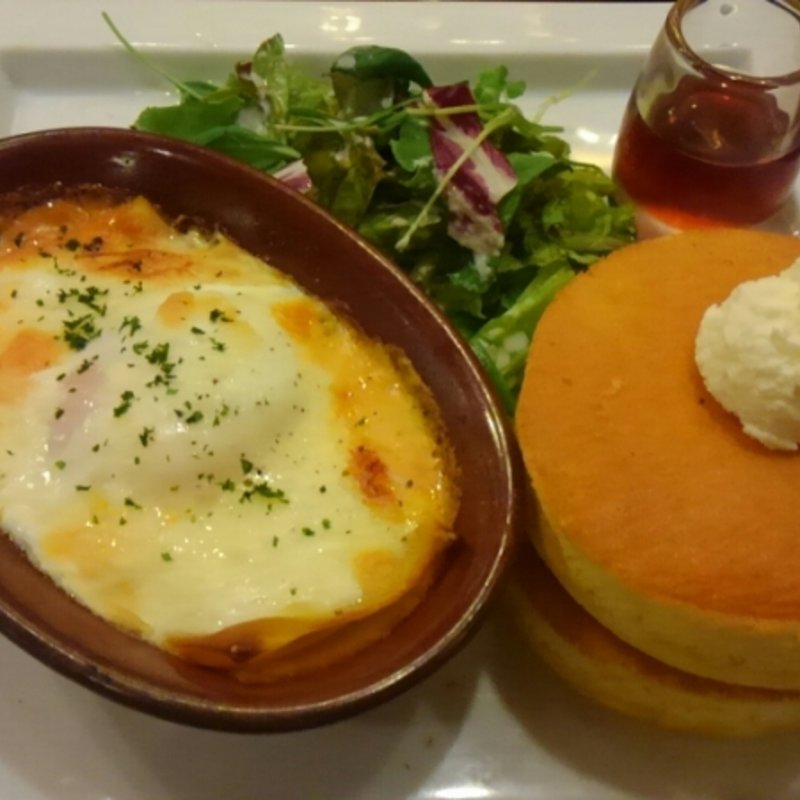 ラザニアパンケーキプレート(星乃珈琲店 新宿東口店)