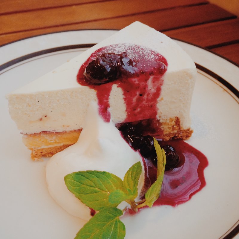 レアチーズケーキ(Cafe&貸切Party Lumiere(ルミエール) 吉祥寺)