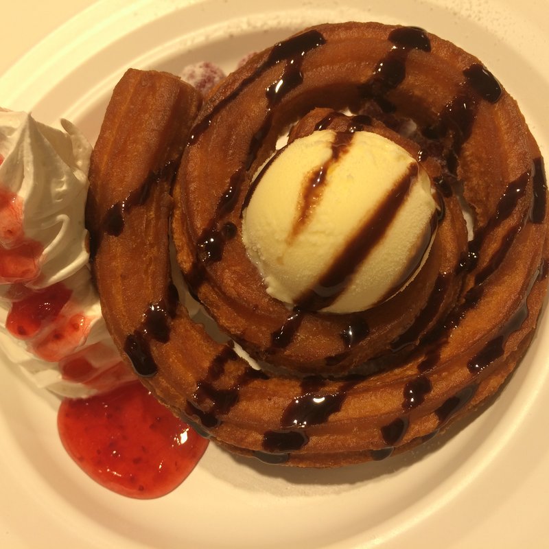 ぐるプレート　ベリー(ぐるチュロ　原宿店)