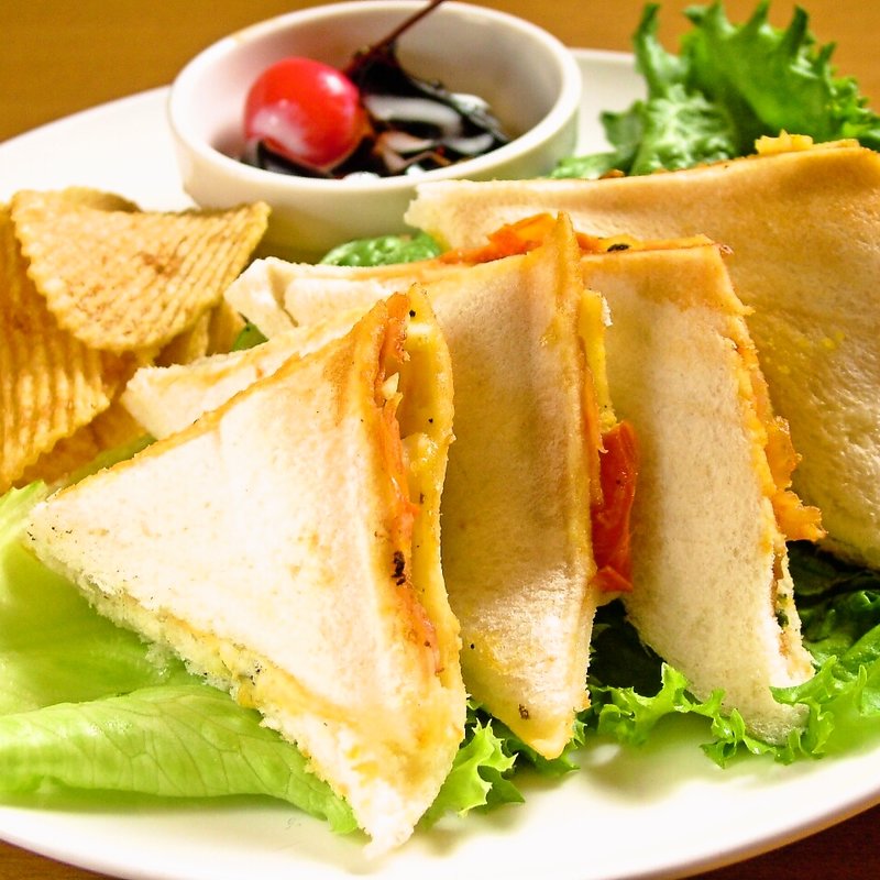 サンドイッチ盛り合わせ(Cafe Bar ripple)
