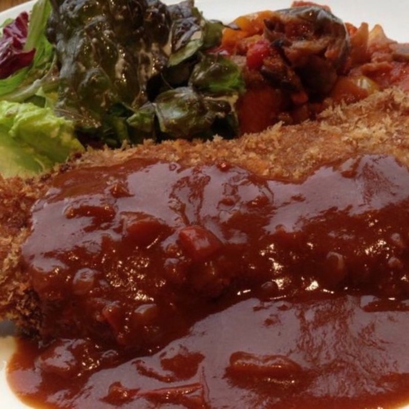 ビーフカツレツ(MOULiN)