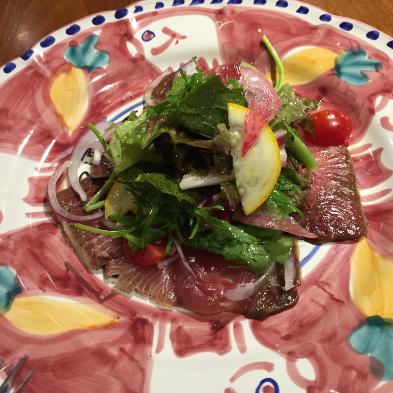 鰹のカルパッチョ　サラダ仕立(La TRIPLETTA ラ・トリプレッタ)