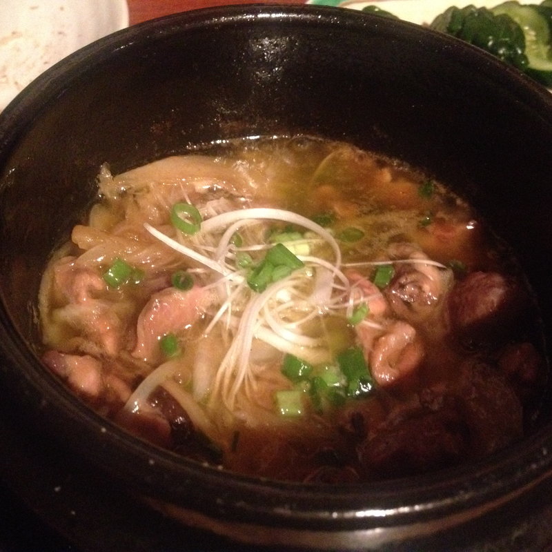 鶏のアヒージョ(炭火焼鳥よしだ )