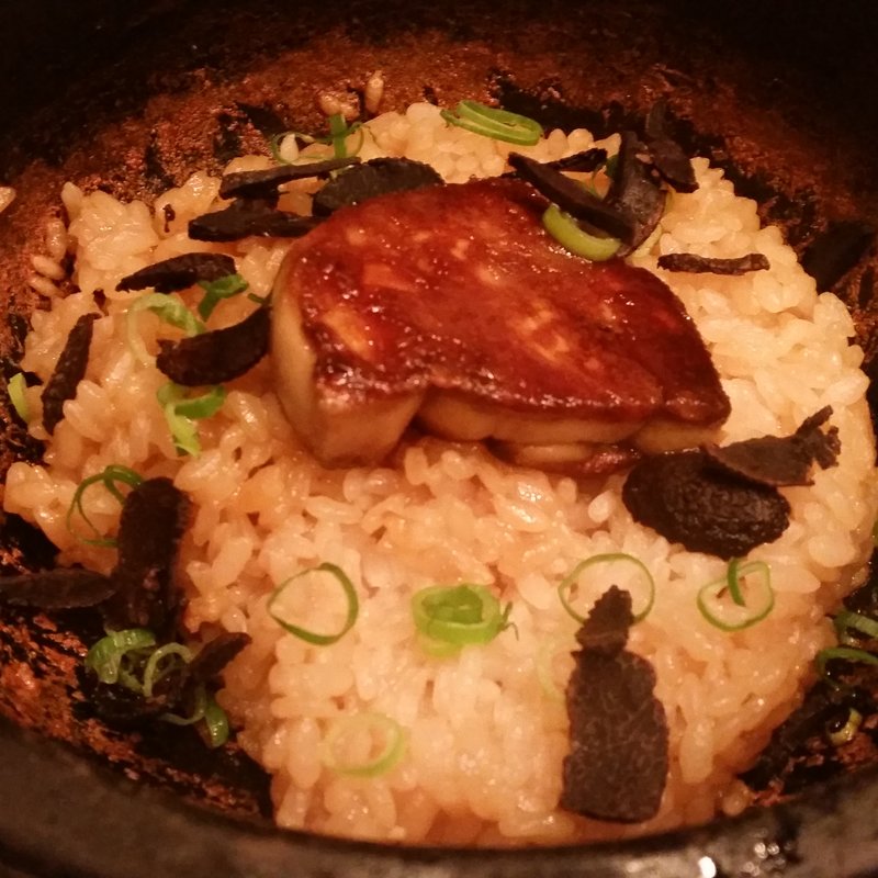 フォアグラとトリュフの石焼ビビンバ(六本木焼肉　Kintan （ロッポンギヤキニクキンタン）)