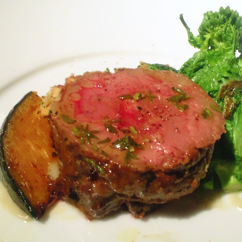 仔羊背肉のロースト マスタードソース(カリフォルニアワインガーデン)