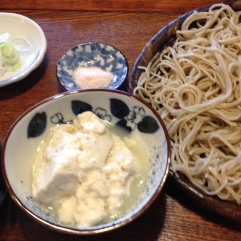 手作り豆腐とそば(蕎家 （キョウヤ）)
