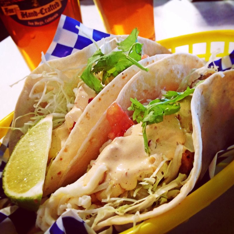 フィッシュタコス(アンテナアメリカ 関内店)