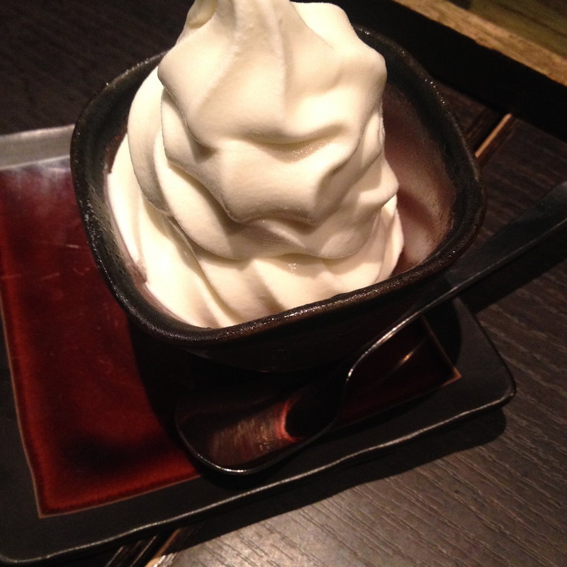 おうどんのアイスクリーム(麺匠の心つくし つるとんたん 六本木店)