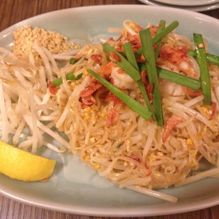 パッタイ(クルン・サイアム 自由が丘店)