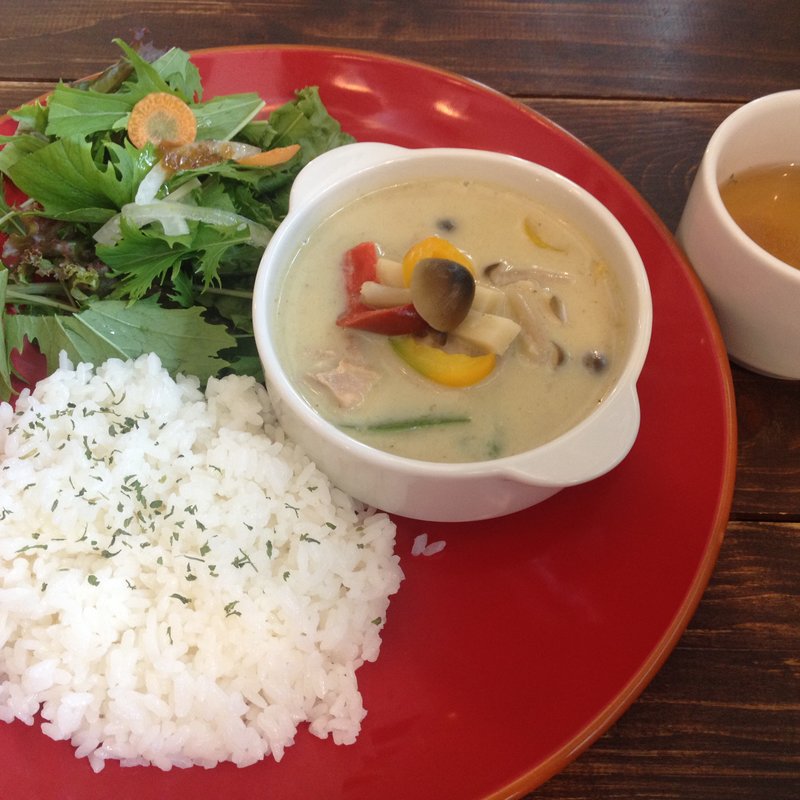 グリーカレーランチ(サカノウエカフェ )