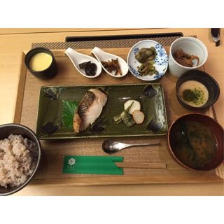 魚とおばんざい定食(ごはんcafe 西武渋谷店)