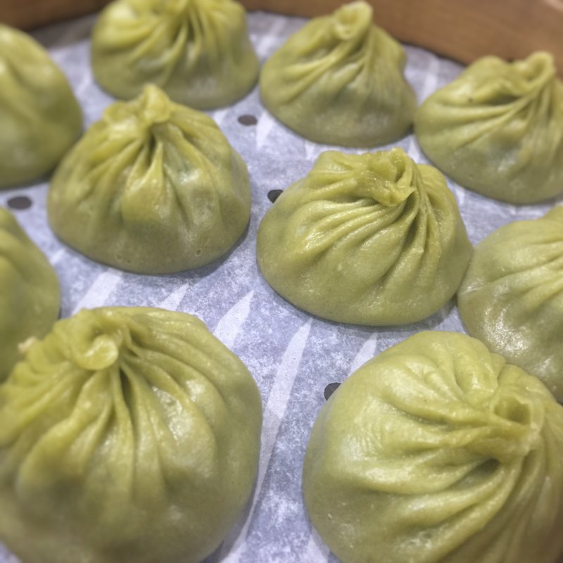 烏龍茶小籠包(京鼎楼)