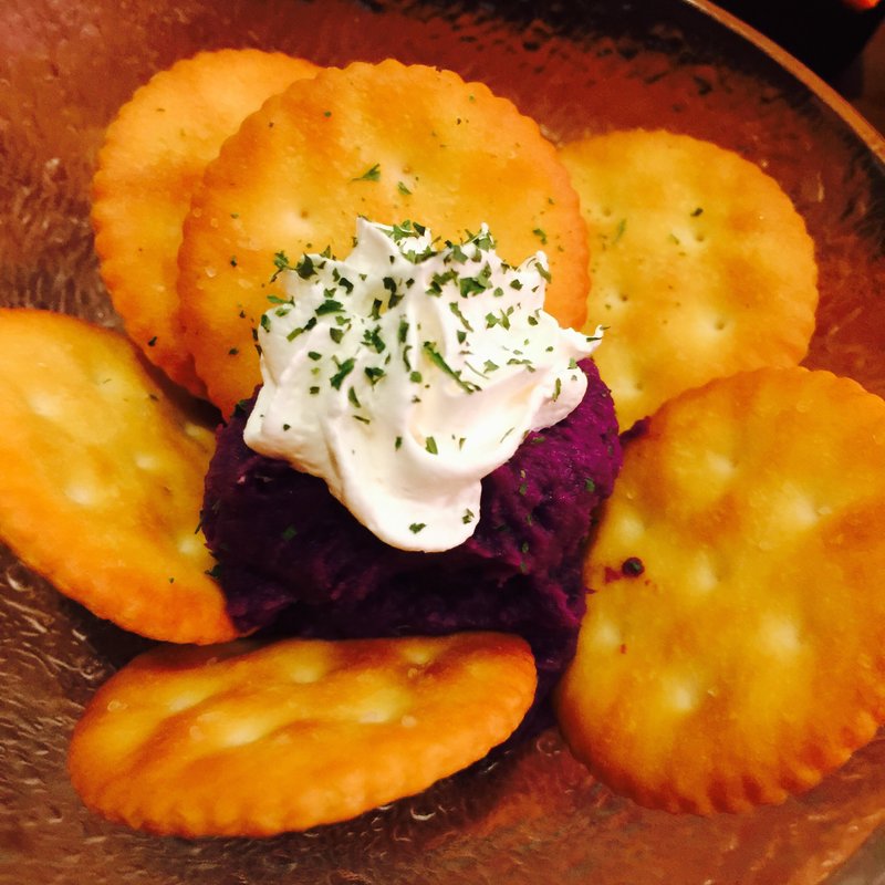 紅いもマッシュ(沖縄島酒食堂 いちゃりばちょーでー)