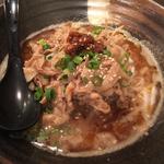 肉辛ラーメン(すする まる弐 )