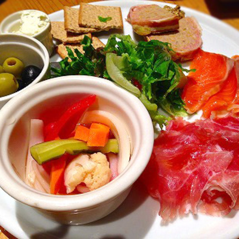 前菜の盛り合わせ(ワイン食堂 ガブガブ )