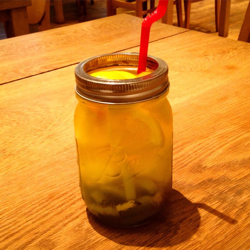 チアシード入りデトックスウォーター(RHC カフェみなとみらい店)