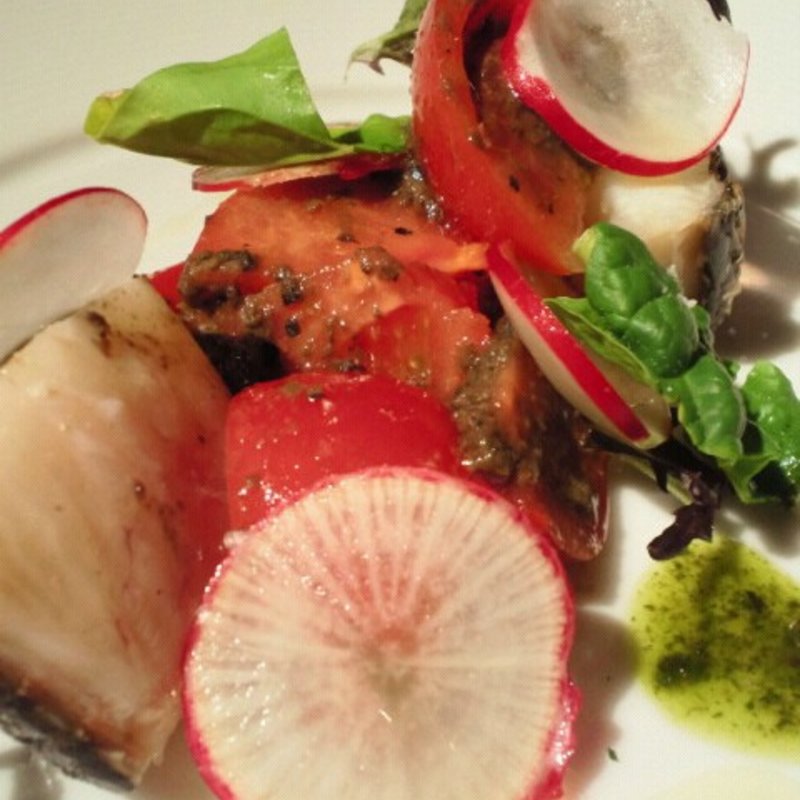 目鯛のグリル　サラダ仕立て(カリフォルニアワインガーデン)