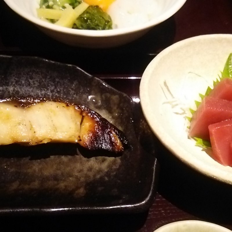 魚の定食(六蔵 新宿東口店)