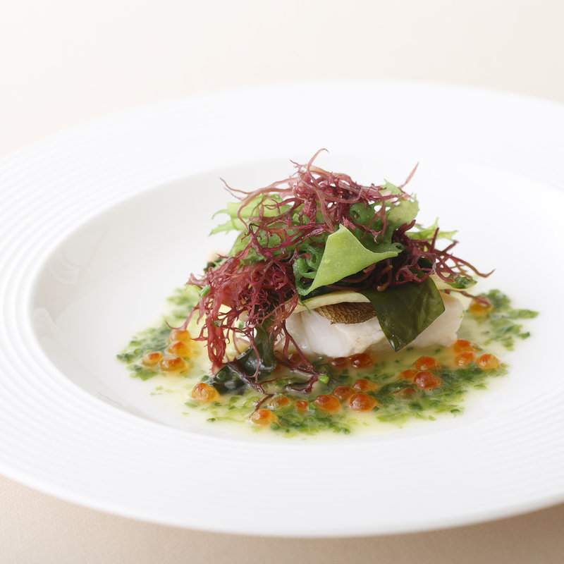 真鯛のポワレ(キハチ 青山本店)