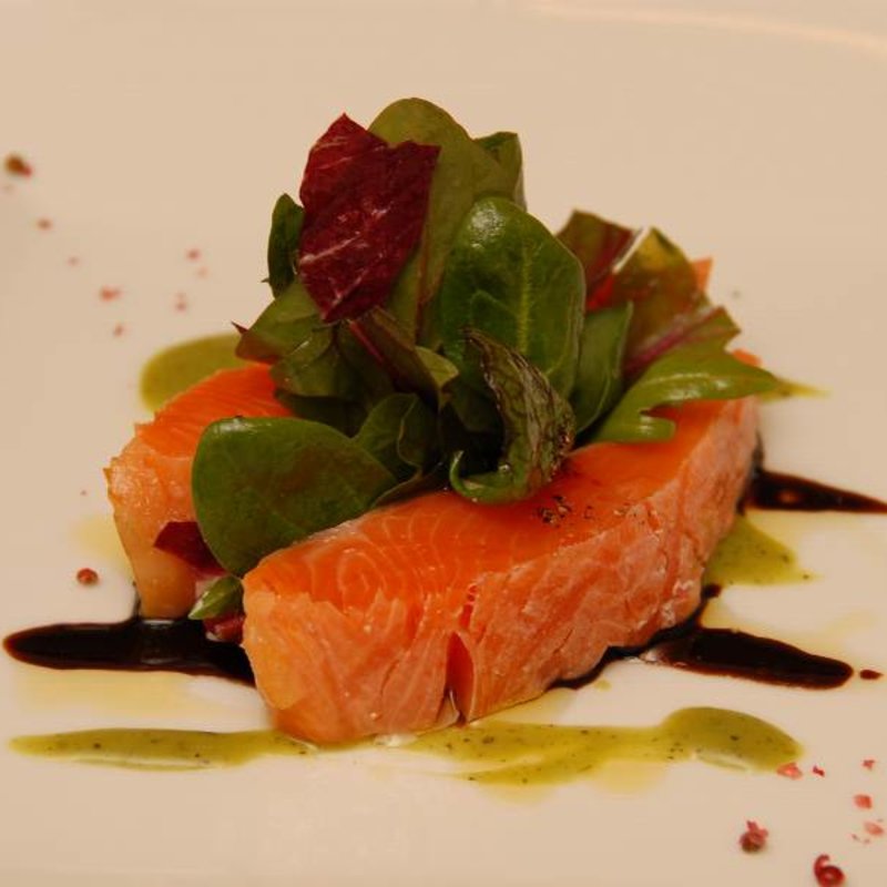 サーモンの炙り　バルサミコ酢(クオーレ ディ ローマ)