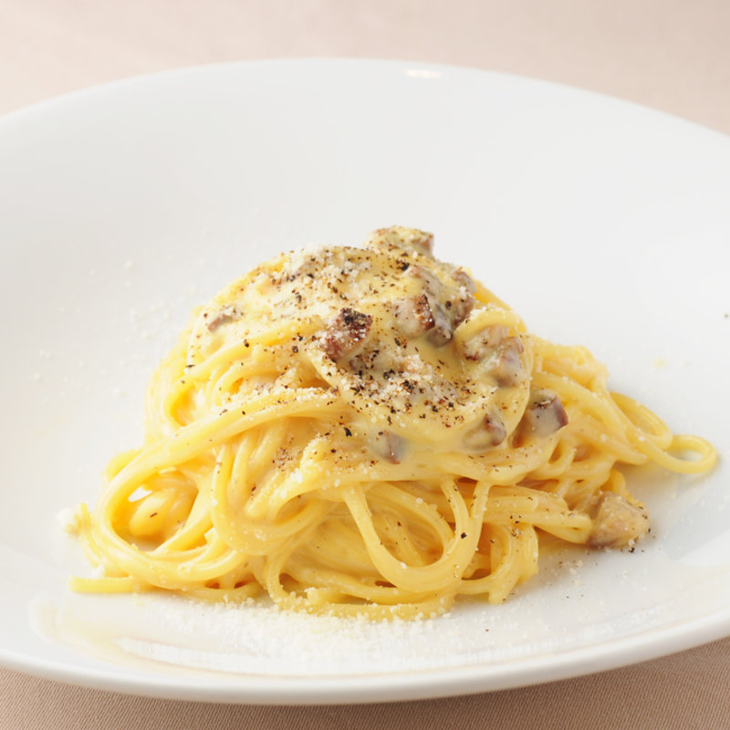 特製スパゲッティカルボナーラ(クオーレ ディ ローマ)