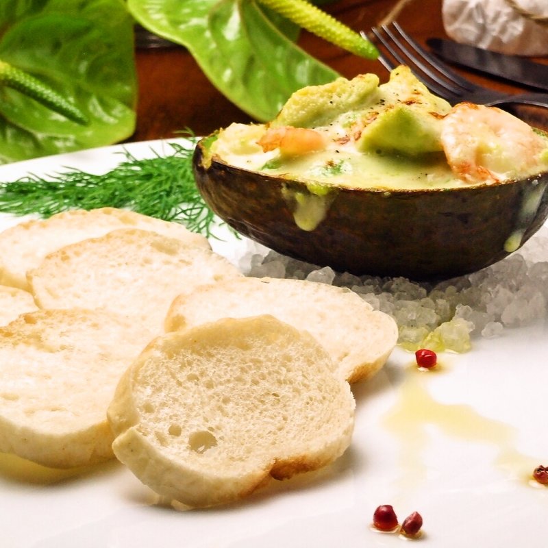 小海老とアボカドのタルタル(クラゲストア)