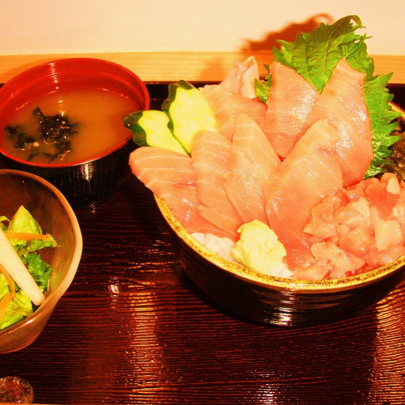 鮪尽くし丼(鮨 込山 （スシ コミヤマ）)