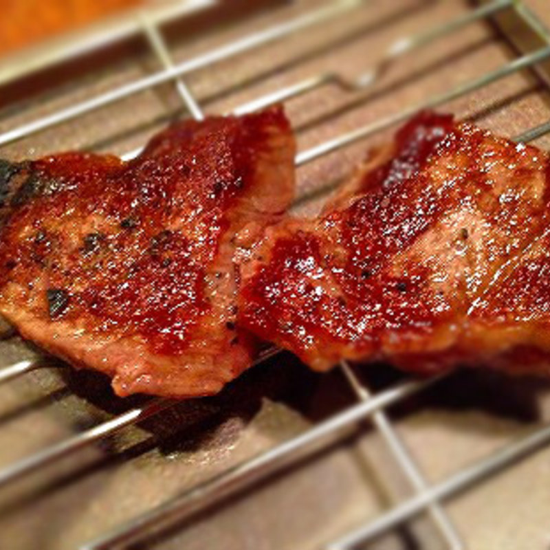 国産黒毛和牛A4のトモサンカク(ビストロガブリ 野毛店 )