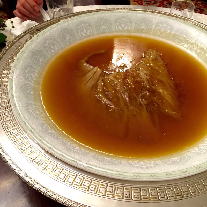 気仙沼産フカヒレの姿煮300g級(東天閣)