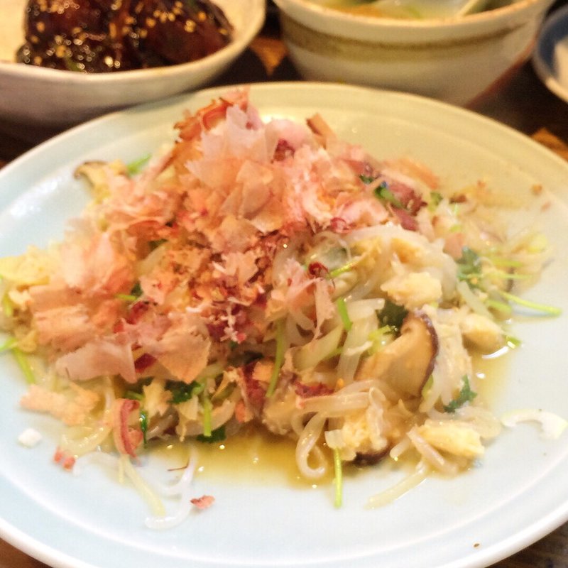 かにと白滝の炒め(久昇)