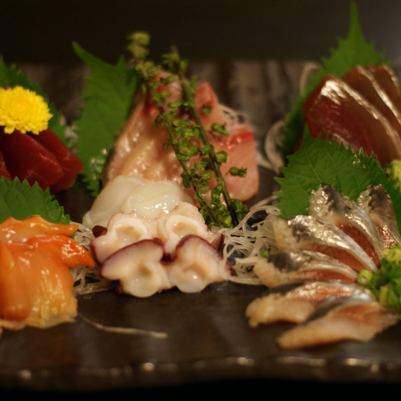 刺身の盛り合わせ(築地 海宝館 勝鬨寿し 総本店)